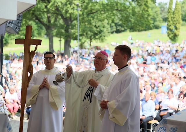 Gaboltov, put, biskup, Galis