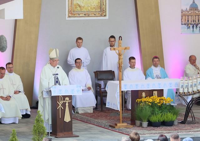 Gaboltov, put, biskup, Galis