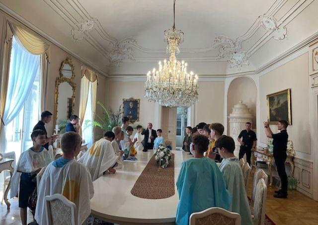 Obi�ovce, t�bor, mini�tranti