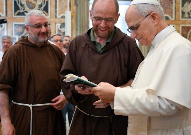 Vatik�n, Lev XIV., Franti�k�ni