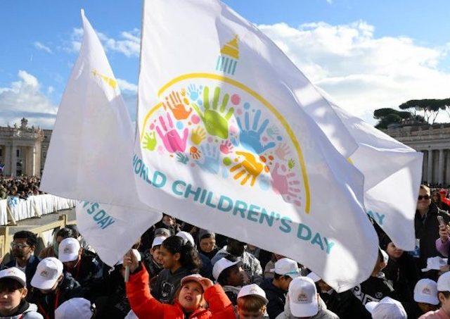 Svetový deň detí, logo, vlajka