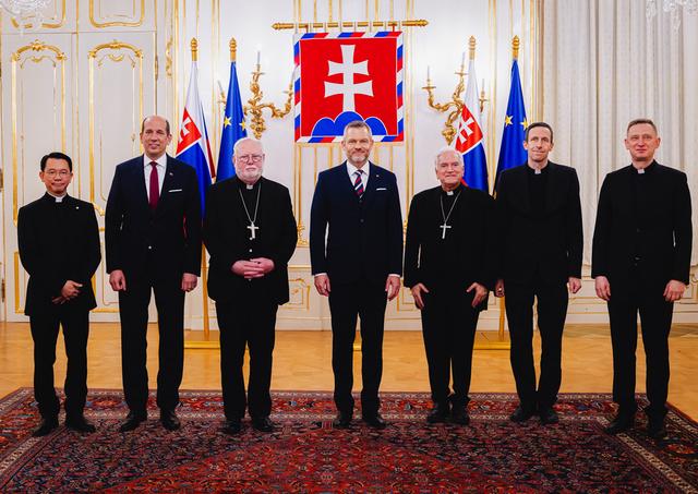 Paul Richard Gallagher, Peter Pellegrini