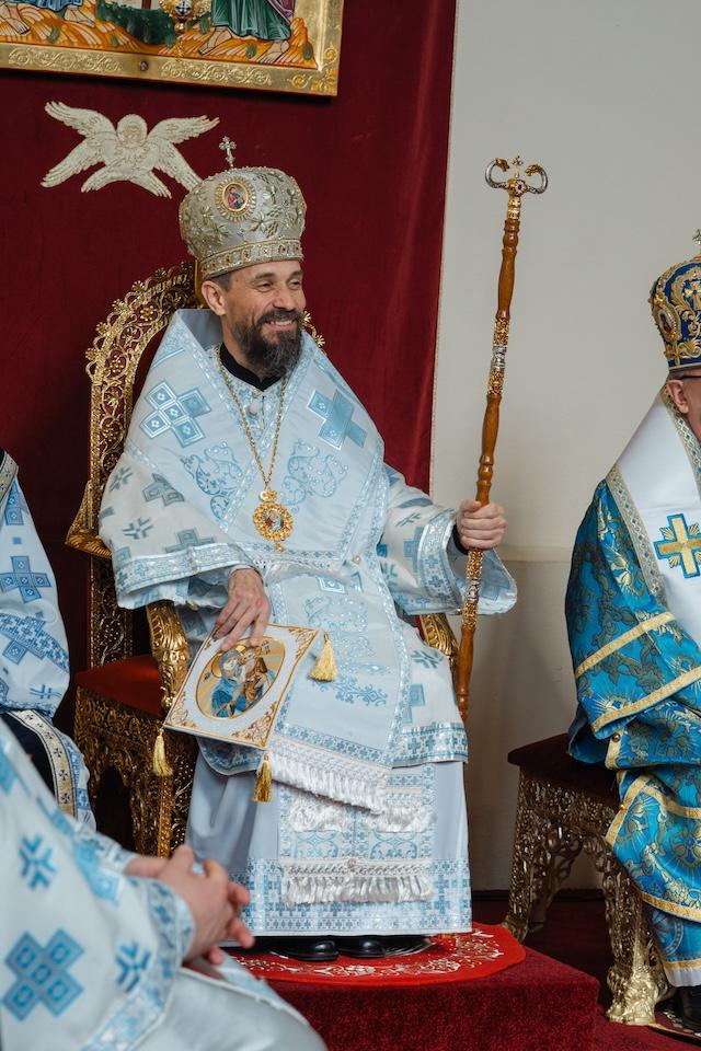 Bratislava, Milan Lach, uvedenie, velke