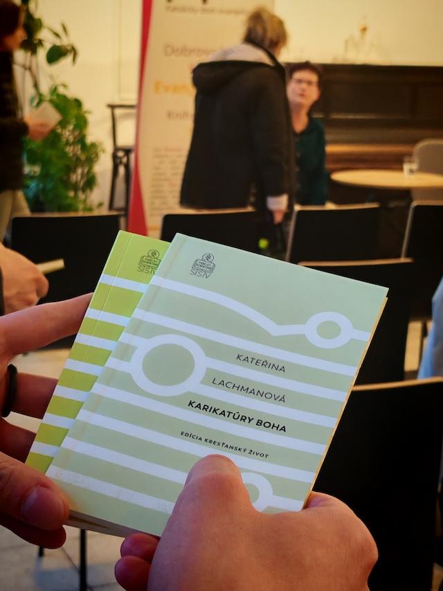 Bratislava, diskusia, Kate�ina Lachmanov�